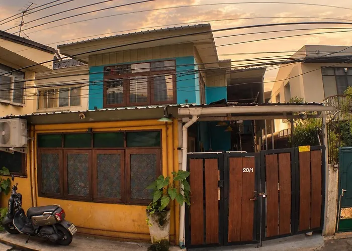 Hostel 201 Art In Town Bangkok